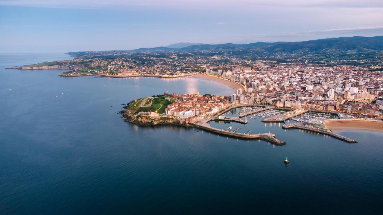 El Amarre - Navega En El Camarote De Un Navio Con Historia - Grupo Querbes Daire Gijón Dış mekan fotoğraf